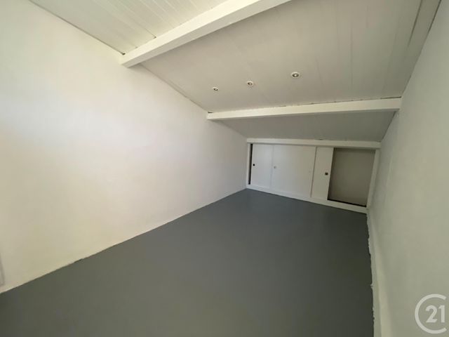 Maison &agrave; louer - 6 pi&egrave;ces - 193,85 m2 - St Bres - 34 - LANGUEDOC-ROUSSILLON