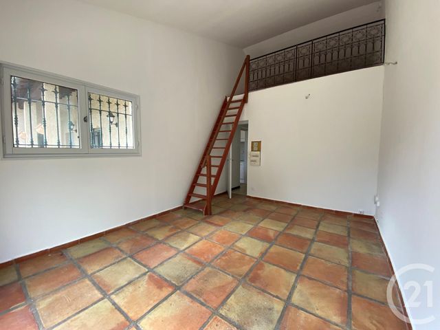 Maison &agrave; louer - 6 pi&egrave;ces - 193,85 m2 - St Bres - 34 - LANGUEDOC-ROUSSILLON