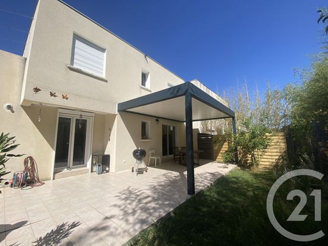 Exclusivité MONTPELLIER 34 1 350 € par mois charges comprises 105 m 2 , maison , 5 pcs