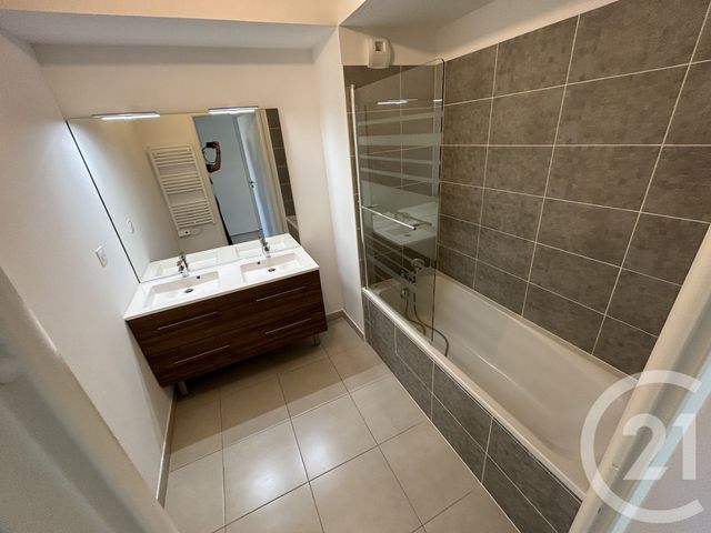 Appartement F3 &agrave; louer - 3 pi&egrave;ces - 65,38 m2 - Montpellier - 34 - LANGUEDOC-ROUSSILLON