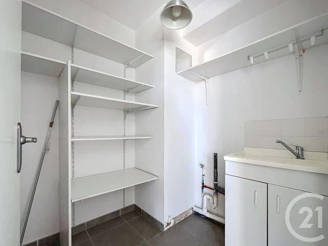 Appartement F3 &agrave; louer - 3 pi&egrave;ces - 72,98 m2 - Montpellier - 34 - LANGUEDOC-ROUSSILLON