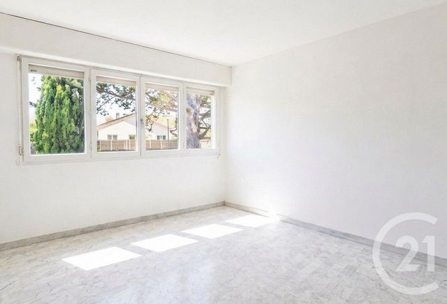 Appartement F1 &agrave; louer - 1 pi&egrave;ce - 39 m2 - Montpellier - 34 - LANGUEDOC-ROUSSILLON