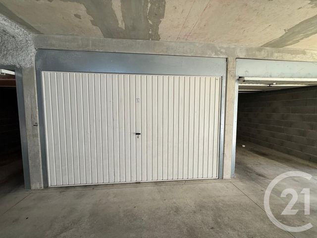 Parking &agrave; louer - 15 m2 - Montpellier - 34 - LANGUEDOC-ROUSSILLON