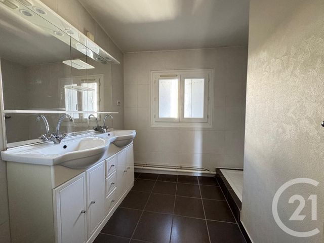 Appartement F4 &agrave; louer - 4 pi&egrave;ces - 70,55 m2 - Montpellier - 34 - LANGUEDOC-ROUSSILLON