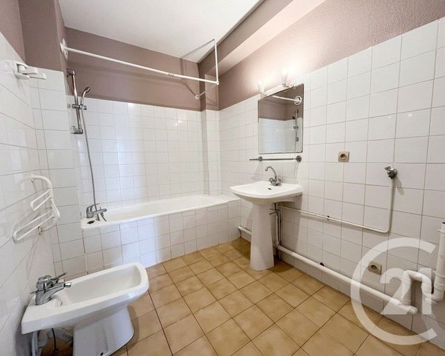 Appartement F3 &agrave; louer - 3 pi&egrave;ces - 70 m2 - Montpellier - 34 - LANGUEDOC-ROUSSILLON