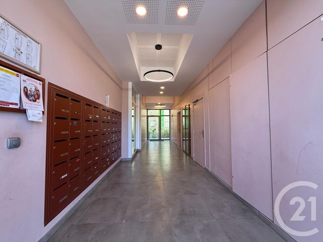 Appartement F3 &agrave; louer - 3 pi&egrave;ces - 60,20 m2 - Juvignac - 34 - LANGUEDOC-ROUSSILLON