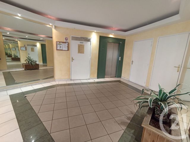 Appartement Studio &agrave; louer - 1 pi&egrave;ce - 16,70 m2 - Montpellier - 34 - LANGUEDOC-ROUSSILLON