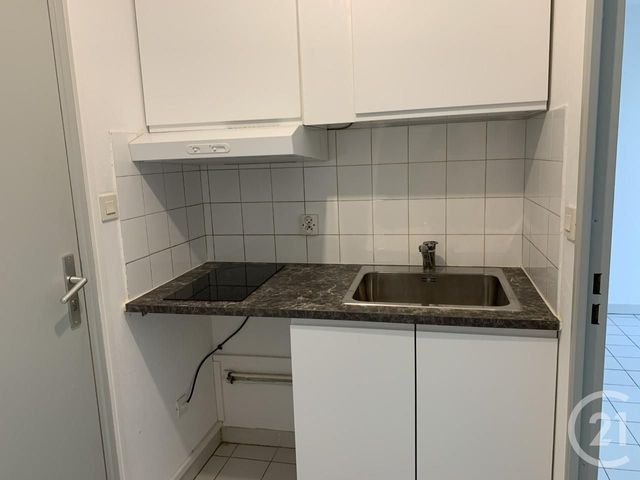 Appartement Studio &agrave; louer - 1 pi&egrave;ce - 16,70 m2 - Montpellier - 34 - LANGUEDOC-ROUSSILLON