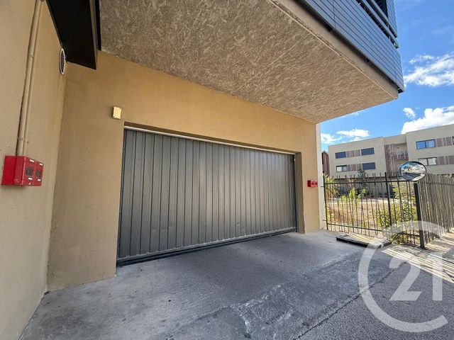 Parking &agrave; louer - 11 m2 - Castelnau Le Lez - 34 - LANGUEDOC-ROUSSILLON