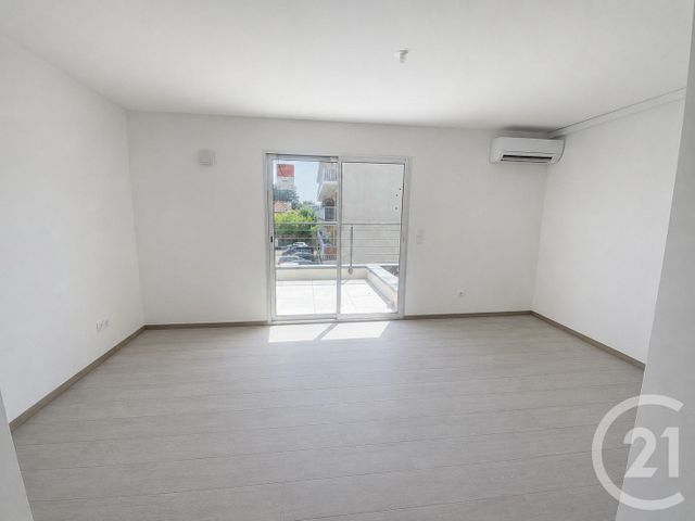 Appartement F1 &agrave; louer - 2 pi&egrave;ces - 40 m2 - Montpellier - 34 - LANGUEDOC-ROUSSILLON