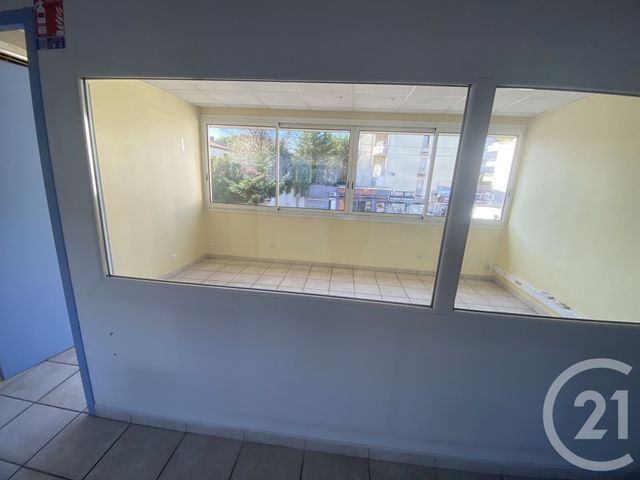 Bureaux à louer - 154.0 m2 - 34 - Herault