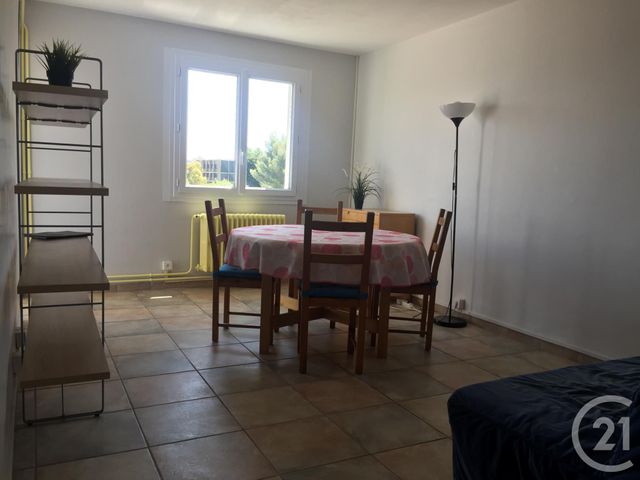 Appartement F4 &agrave; louer - 4 pi&egrave;ces - 71 m2 - Montpellier - 34 - LANGUEDOC-ROUSSILLON