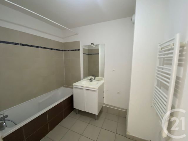 Appartement F3 &agrave; louer - 3 pi&egrave;ces - 62,40 m2 - Montpellier - 34 - LANGUEDOC-ROUSSILLON