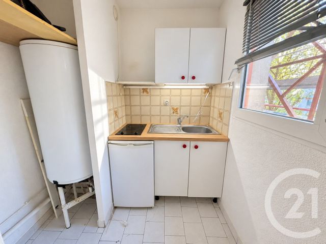 Appartement Studio &agrave; louer - 1 pi&egrave;ce - 26,60 m2 - Montpellier - 34 - LANGUEDOC-ROUSSILLON