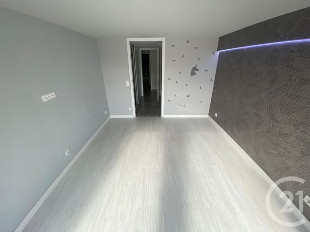 Maison &agrave; louer - 6 pi&egrave;ces - 116,25 m2 - Prades Le Lez - 34 - LANGUEDOC-ROUSSILLON