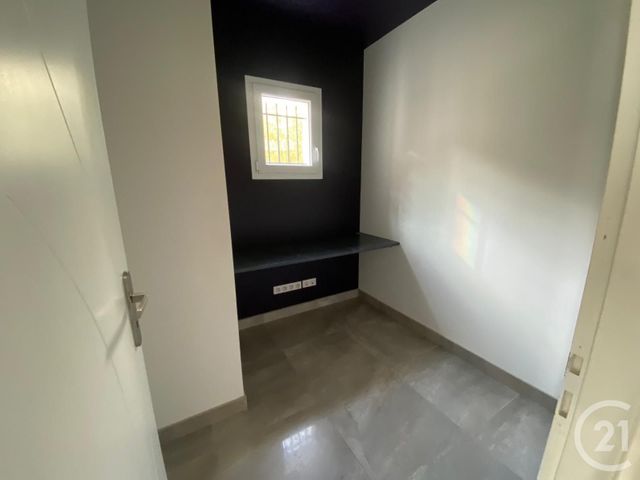 Maison &agrave; louer - 6 pi&egrave;ces - 116,25 m2 - Prades Le Lez - 34 - LANGUEDOC-ROUSSILLON