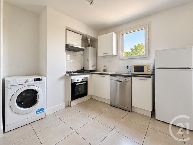 Appartement F4 &agrave; louer - 4 pi&egrave;ces - 62,12 m2 - Montpellier - 34 - LANGUEDOC-ROUSSILLON