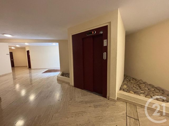 Appartement F4 &agrave; louer - 4 pi&egrave;ces - 80,50 m2 - Montpellier - 34 - LANGUEDOC-ROUSSILLON