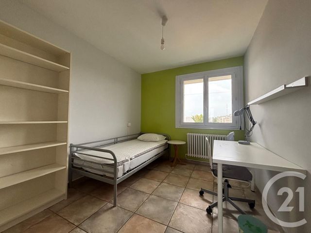 Appartement F4 &agrave; louer - 4 pi&egrave;ces - 71 m2 - Montpellier - 34 - LANGUEDOC-ROUSSILLON