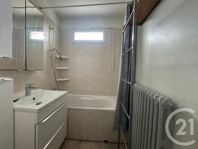 Appartement F4 &agrave; louer - 4 pi&egrave;ces - 71 m2 - Montpellier - 34 - LANGUEDOC-ROUSSILLON