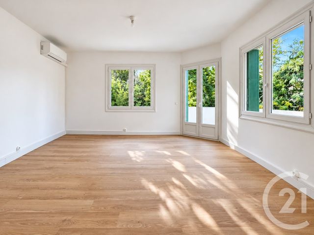 Appartement F4 &agrave; louer - 4 pi&egrave;ces - 103 m2 - Montpellier - 34 - LANGUEDOC-ROUSSILLON