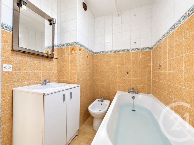 Appartement F3 &agrave; louer - 3 pi&egrave;ces - 81 m2 - Montpellier - 34 - LANGUEDOC-ROUSSILLON