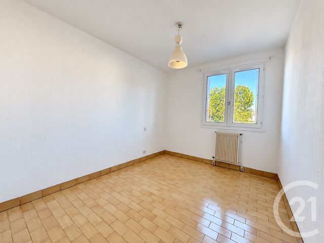 Appartement F3 &agrave; louer - 3 pi&egrave;ces - 81 m2 - Montpellier - 34 - LANGUEDOC-ROUSSILLON