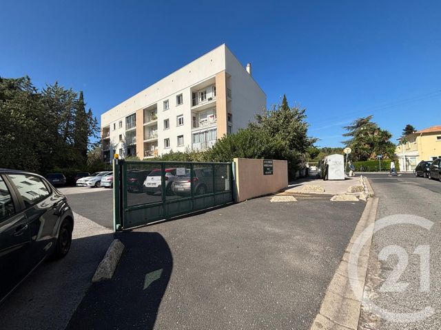 Appartement F4 &agrave; louer - 4 pi&egrave;ces - 71 m2 - Montpellier - 34 - LANGUEDOC-ROUSSILLON