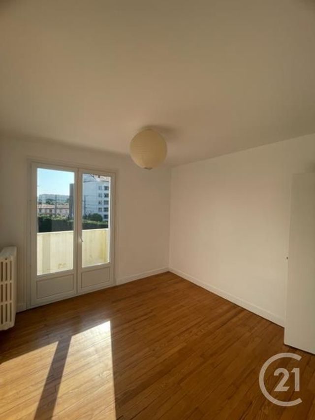 Appartement F3 &agrave; louer - 3 pi&egrave;ces - 56,90 m2 - Toulouse - 31 - MIDI-PYRENEES