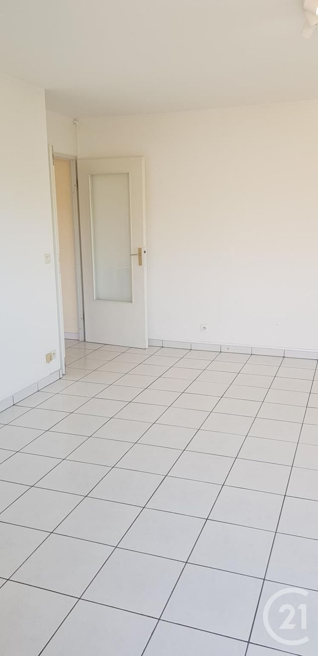 Appartement F4 &agrave; louer - 4 pi&egrave;ces - 77,46 m2 - Toulouse - 31 - MIDI-PYRENEES