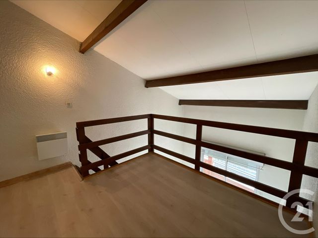 Appartement Atelier d'artiste &agrave; louer - 2 pi&egrave;ces - 28,79 m2 - Toulouse - 31 - MIDI-PYRENEES