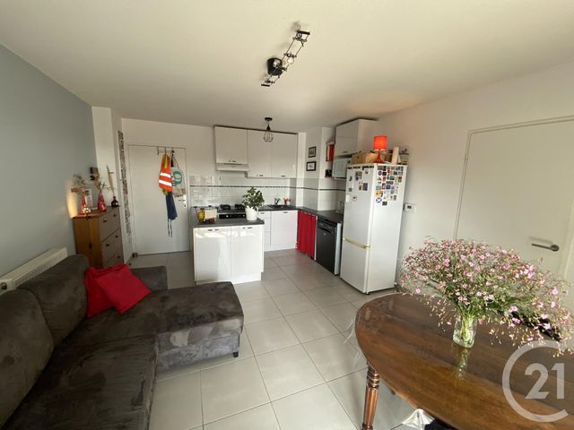 Appartement F3 &agrave; louer - 3 pi&egrave;ces - 52,39 m2 - Toulouse - 31 - MIDI-PYRENEES