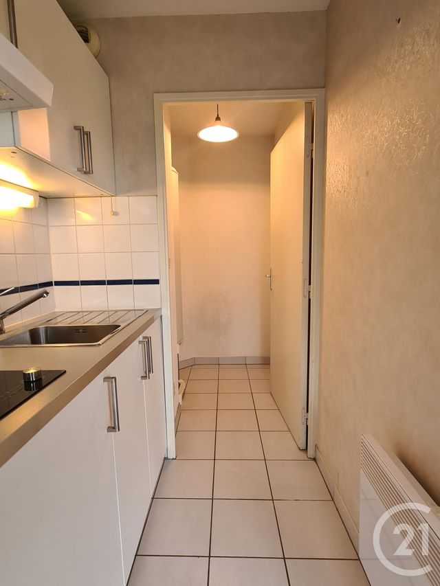 Appartement F2 &agrave; louer - 2 pi&egrave;ces - 45,72 m2 - Blagnac - 31 - MIDI-PYRENEES