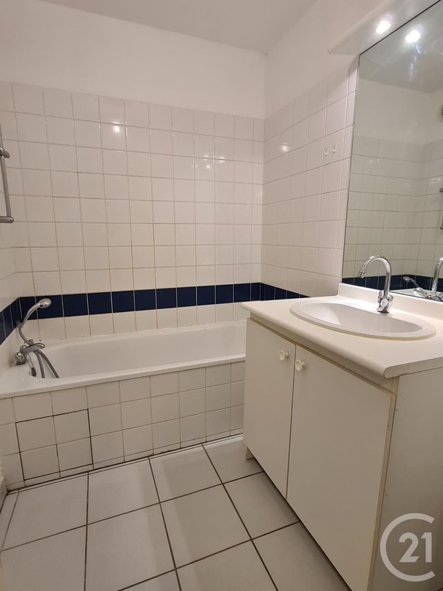 Appartement F2 &agrave; louer - 2 pi&egrave;ces - 45,72 m2 - Blagnac - 31 - MIDI-PYRENEES