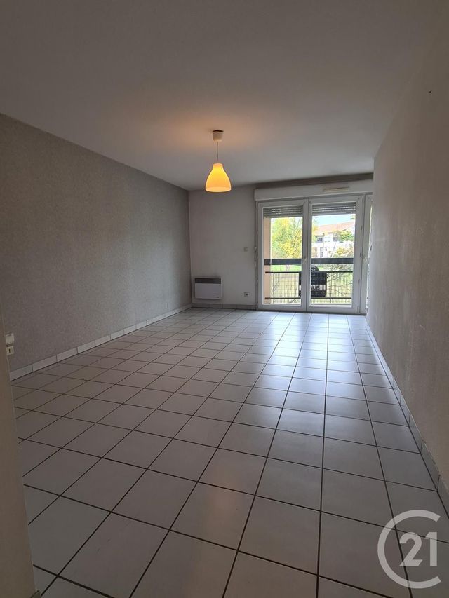 Appartement F2 &agrave; louer - 2 pi&egrave;ces - 45,72 m2 - Blagnac - 31 - MIDI-PYRENEES
