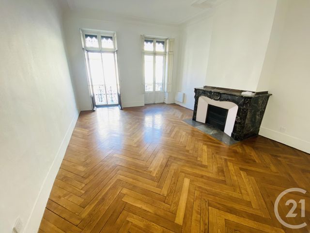 Appartement F2 &agrave; louer - 2 pi&egrave;ces - 75 m2 - Toulouse - 31 - MIDI-PYRENEES