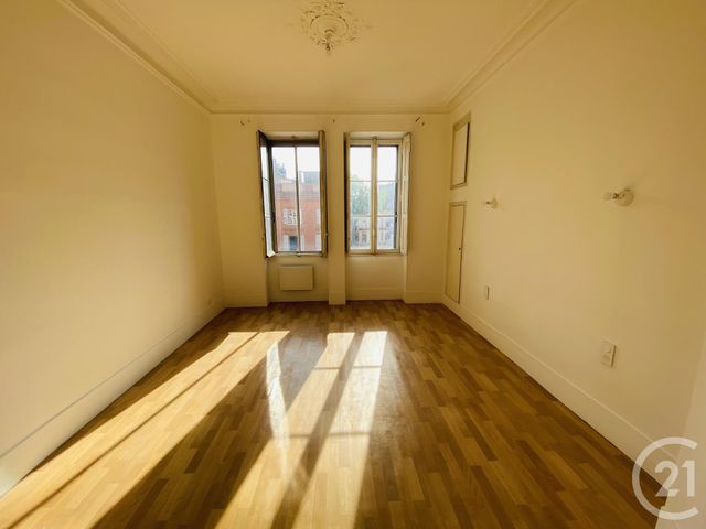 Appartement F2 &agrave; louer - 2 pi&egrave;ces - 75 m2 - Toulouse - 31 - MIDI-PYRENEES