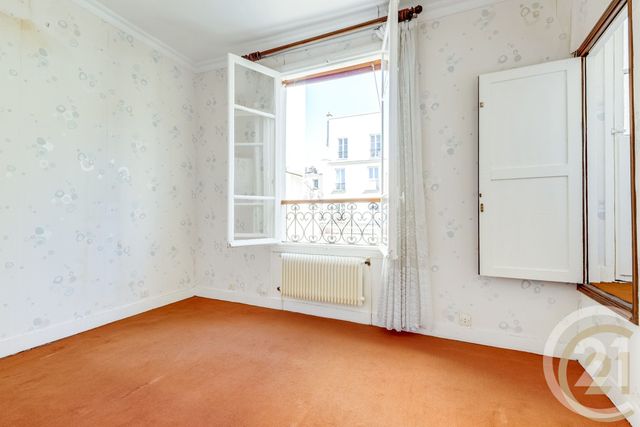 Appartement F4 &agrave; vendre - 5 pi&egrave;ces - 65,11 m2 - Paris - 75017 - ILE-DE-FRANCE