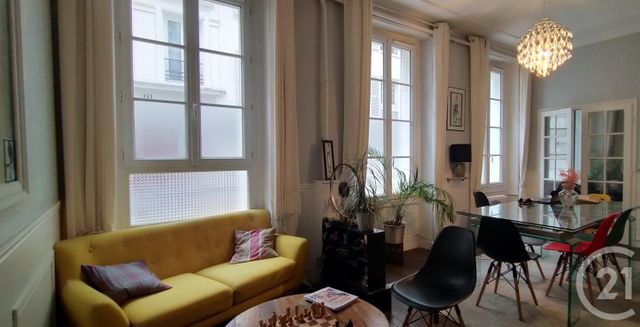 Appartement F3 à vendre - 3 pièces - 66,54 m2 - Paris - 75018 - ILE-DE-FRANCE