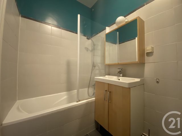 Appartement F2 &agrave; vendre - 2 pi&egrave;ces - 38,13 m2 - Paris - 75018 - ILE-DE-FRANCE