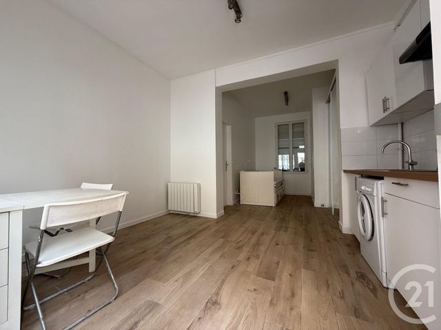 Appartement F1 à vendre - 1 pièce - 22,33 m2 - Paris - 75017 - ILE-DE-FRANCE