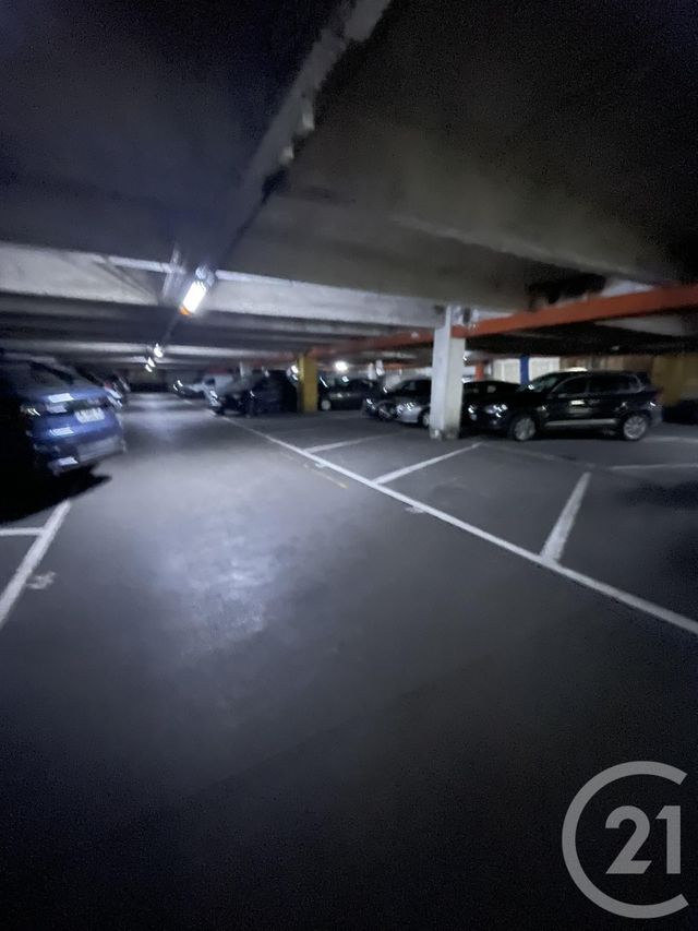 Parking &agrave; louer - 12 m2 - Paris - 75017 - ILE-DE-FRANCE