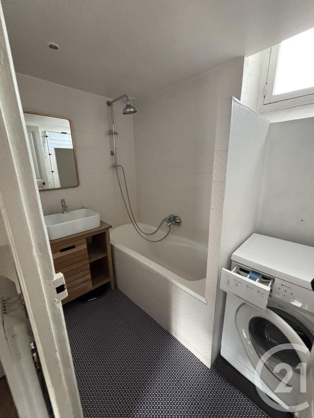 Appartement F2 &agrave; louer - 2 pi&egrave;ces - 41,01 m2 - Clichy - 92 - ILE-DE-FRANCE