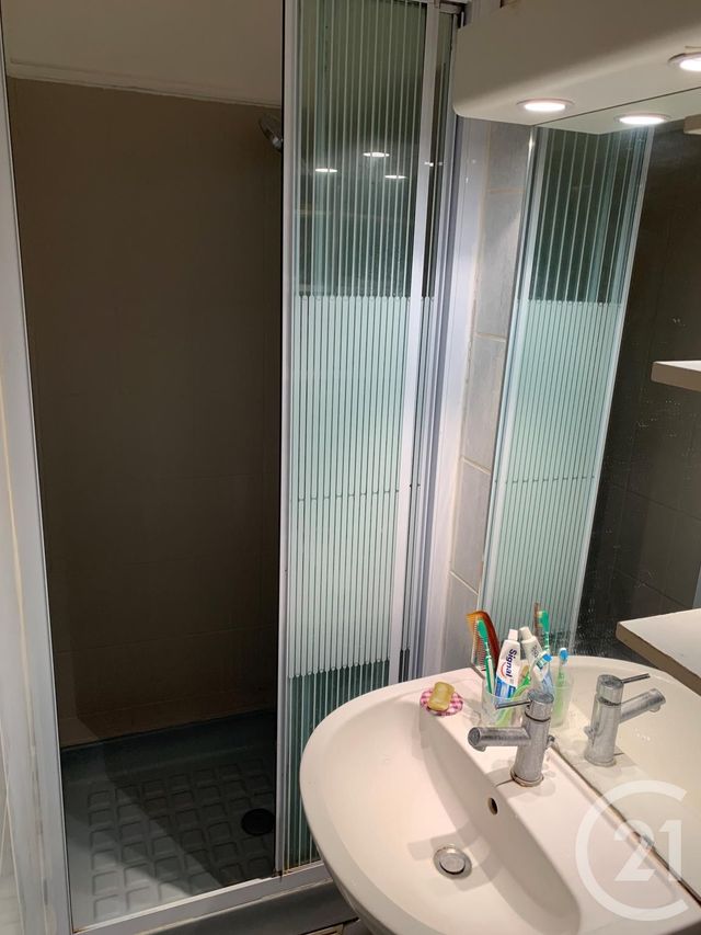 Appartement F1 &agrave; louer - 1 pi&egrave;ce - 21,79 m2 - Paris - 75017 - ILE-DE-FRANCE