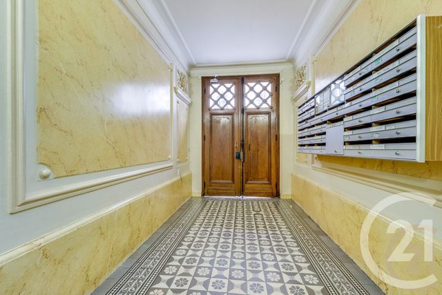 Appartement F2 &agrave; vendre - 2 pi&egrave;ces - 49,85 m2 - Paris - 75017 - ILE-DE-FRANCE