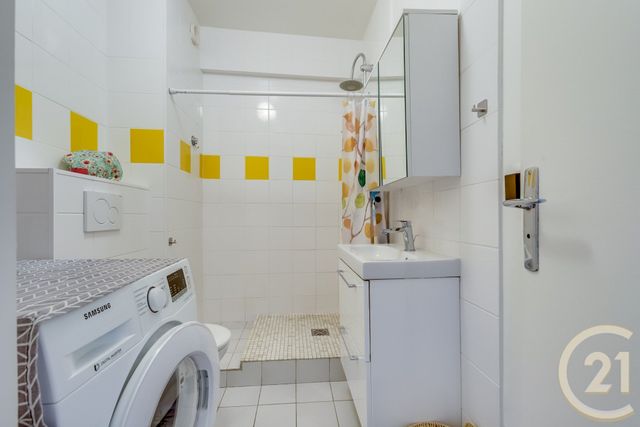 Appartement Studio &agrave; vendre - 1 pi&egrave;ce - 21,15 m2 - Paris - 75018 - ILE-DE-FRANCE