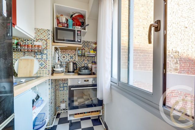Appartement Studio &agrave; vendre - 1 pi&egrave;ce - 21,15 m2 - Paris - 75018 - ILE-DE-FRANCE