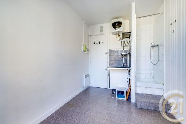 Appartement Studio &agrave; vendre - 1 pi&egrave;ce - 9,05 m2 - Paris - 75017 - ILE-DE-FRANCE