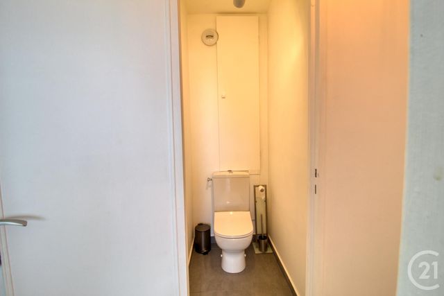 Appartement F3 &agrave; louer - 3 pi&egrave;ces - 65,42 m2 - Evry - 91 - ILE-DE-FRANCE