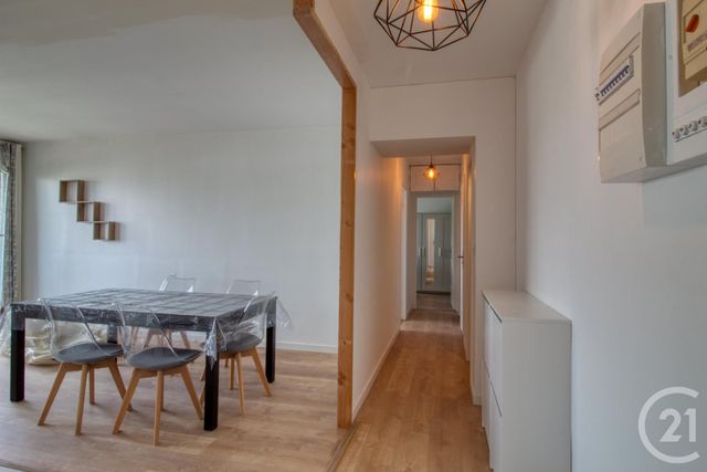 Appartement F3 &agrave; louer - 3 pi&egrave;ces - 65,42 m2 - Evry - 91 - ILE-DE-FRANCE